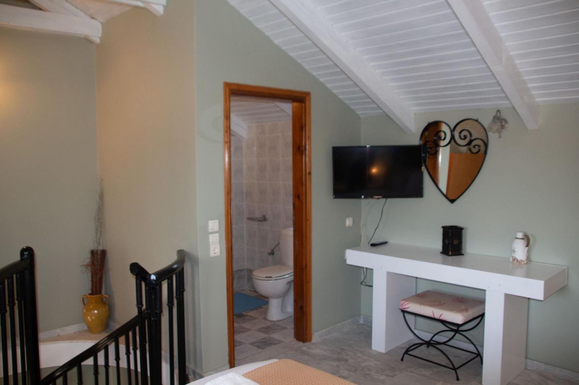 Avesta Apartments - 200M From The Beach วาซิลิคอส ห้อง รูปภาพ